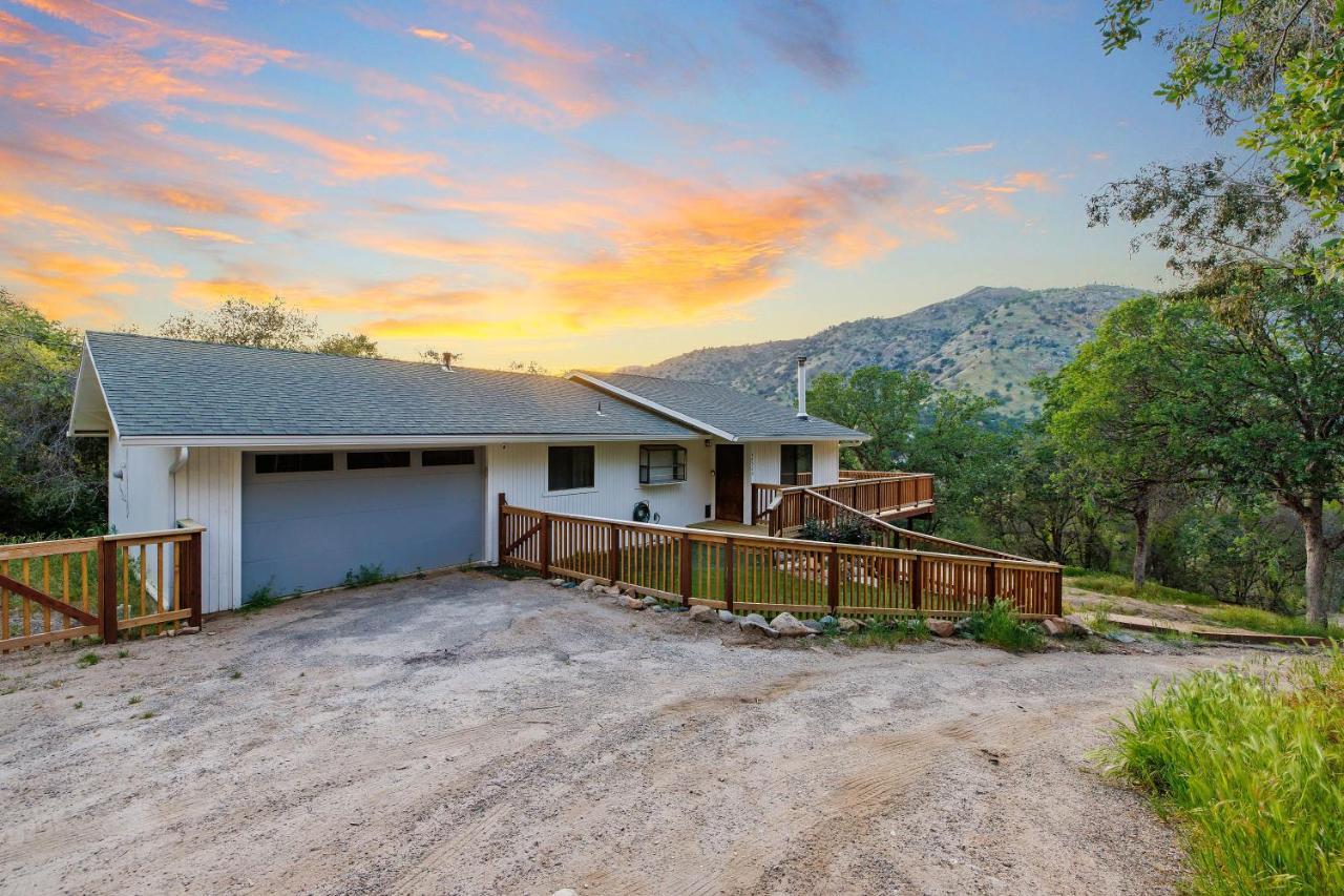 Casita 3 Rios Secluded Mountain Top Home Minutes To Sequoias & Kings Canyon Трі-Риверс Екстер'єр фото